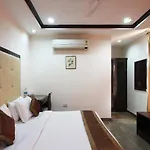 Hotel Veer Palace