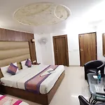 Airport Hotel Noratan Palace