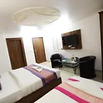 Airport Hotel Noratan Palace