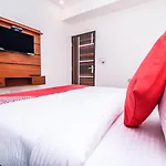 Oyo 14896 City Galaxy Inn
