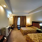 Centaur Hotel