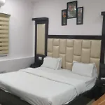 Kapoor Inn