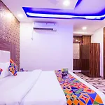 Fabhotel Olivia Suite