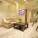 Hotel Goodluck Suites Near Delhi Airport
