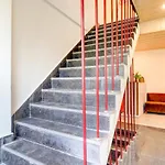 Oyo Ramada Inn Near Dashrath Puri Metro Station