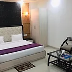Aero Home Stay- Bed & Breakfast