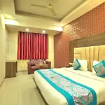 Hotel Smart Plaza Delhi Airport