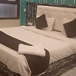 Airport Hotel Prince Palace By Byobhotels