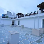 Hotel Stanley By Foxi Group- Near Delhi International Airport