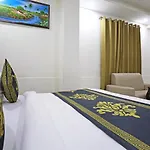Hotel Decent Suites - Delhi Airport