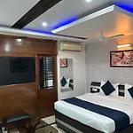 Hotel Good Vibe Stay A Family Hotel Near Delhi Igi Airport