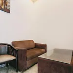 Fabhotel Royal Mirage I