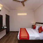 Hotel Moody Moon Delhi Airport