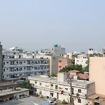 The Elevate Hotel - Near Delhi International Airport