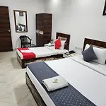 Hotel Clayton Near Igi Airport Delhi
