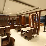 The Elevate Hotel - Near Delhi International Airport