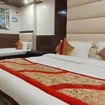 Hotel Benz International