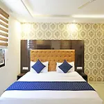Travel Inn Deluxe At Delhi Airport