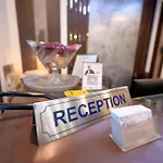 Hotel Oppera Mahipalpur - Delhi Airport