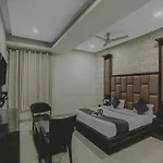 Capital O 22956 Hotel Grand Residency