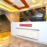 Hotel Seven Suites Near Igi International Airport