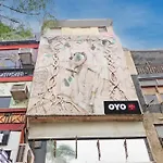 Hotel O Bluemoon Inn, South Campus