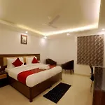 Hotel Peridot Near Igi Delhi Airport