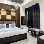 Hotel Radiance