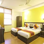 King Plaza Near Igi Airport