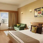 Hotel Lee Tavish Inn At Delhi Airport