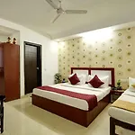Hotel Aerotech Near Delhi Airport