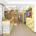 Hotel Star Inn-Near Delhi Airport