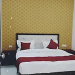 Hotel Broadway Inn Near Igi Delhi Airport