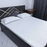 Hotel O Host Inn