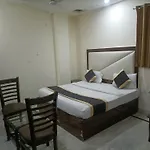 Hotel Ringer