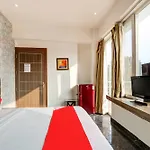 Hotel O The Glory Hotel
