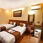 Hotel Teo International Near Delhi Airport By-Tu Casa