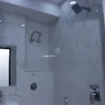 Hotel O Host Inn