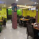 Hotel Wti Airport Grand Delhi