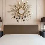 Hotel Green Ambs Plaza Near Igi Delhi Airport