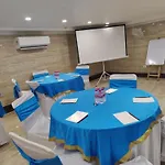 Hotel Z Suites- Mahipalpur Delhi Igi Airport
