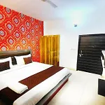 Hotel Aela Suites \