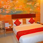 Hotel O Alpha Stay