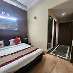 Hotel Mid Town