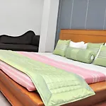 Hotel Blue Bell - Karol Bagh New Delhi