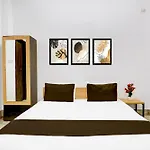 Hotel Oo Hotel Shyam Residency Near Samaypur Badli Metro