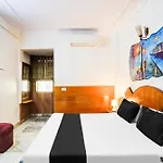 Hotel O Paharganj Near Railway Station Formerly Chand Palace