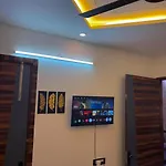 Luxury 2 Bhk Apartment In New Delhi