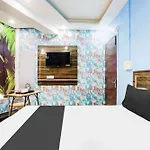 Hotel Rk Plaza