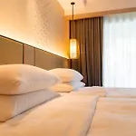Hotel Qubic Villa Delhi Airport